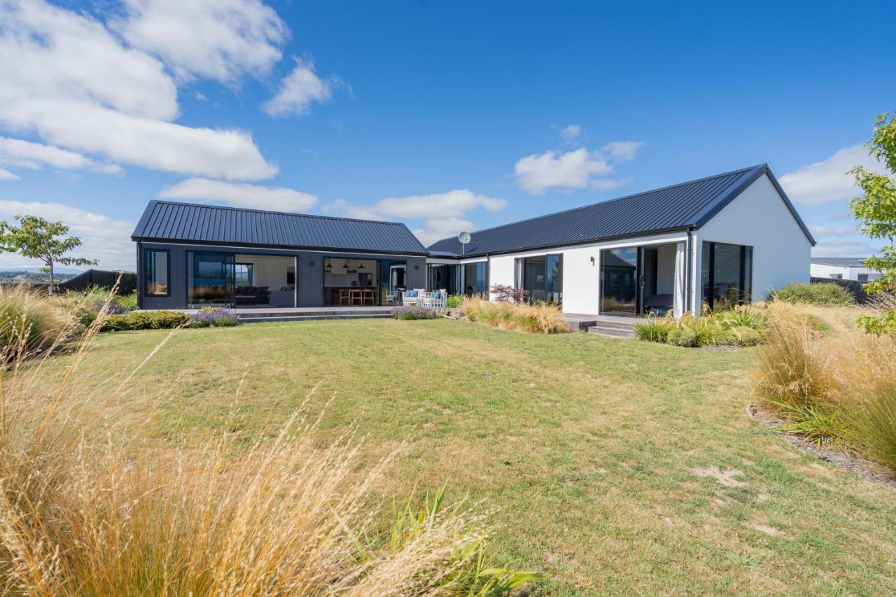 Lake House - Te Anau Holiday Home Extérieur photo